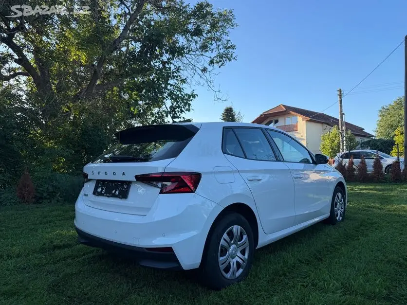 ŠKODA FABIA IV 1,0TSI 70kW AMBIENTE - fotka 5