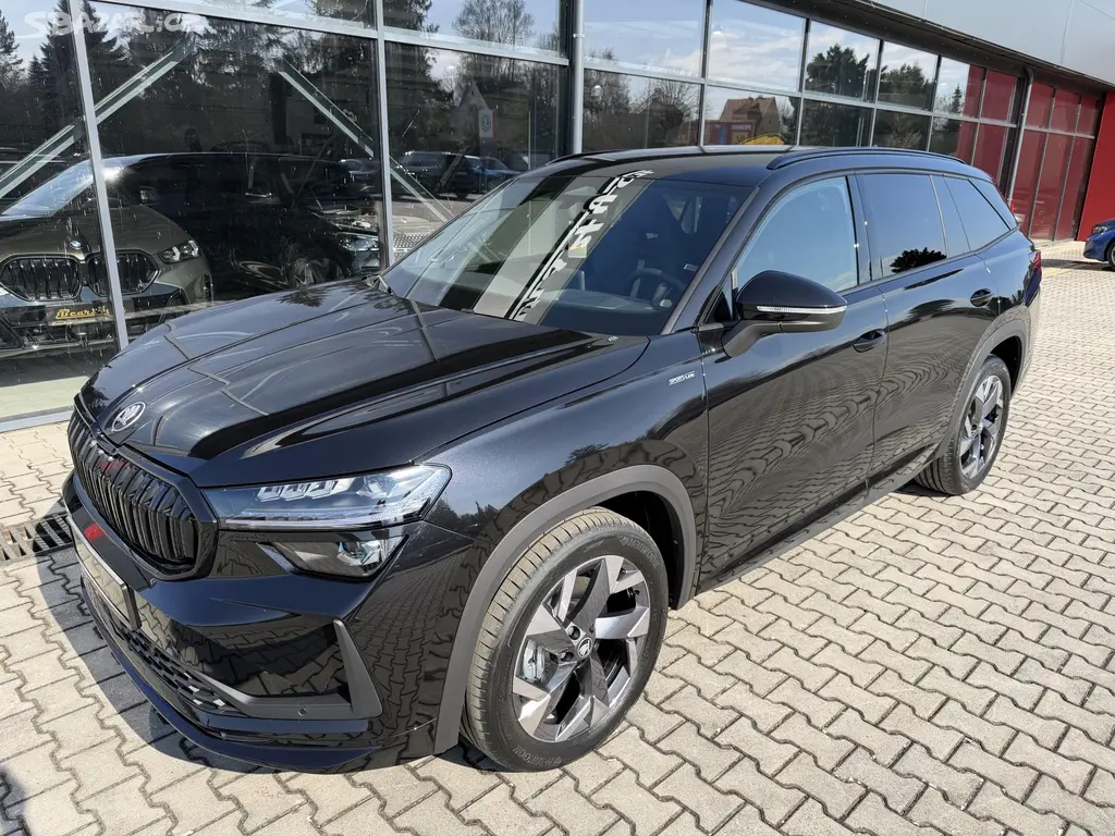 Škoda Kodiaq, 2.0TDI 142kW 4X4 SPORT R19 CZ! - fotka 2