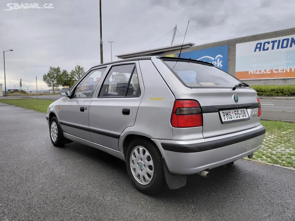 Škoda Felicia, 1.3i 1MAJ,GARÁŽOVANÁ,ZACHOVALÁ - fotka 5
