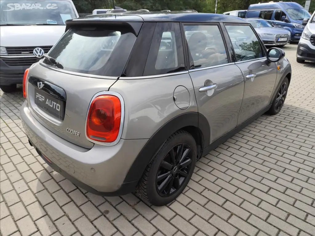 Mini Cooper, 1.5i 100KW ALU NAVI AUT.KLIMA - fotka 2