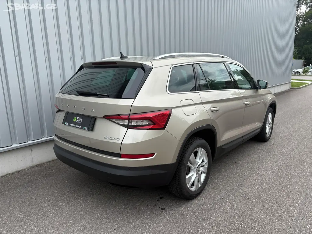 Škoda Kodiaq 2.0TDi,110kW,DSG,ČR,STYLE,CANTON - fotka 6