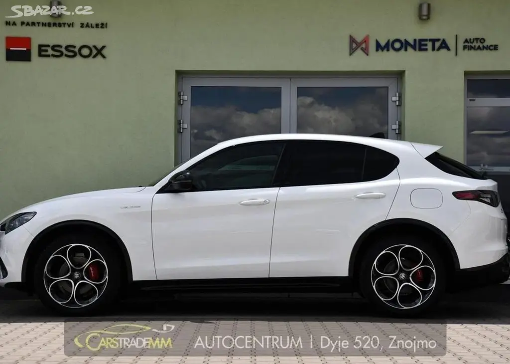 Alfa Romeo Stelvio 2.2 JTDm 154kW Veloce 154 kw1 - fotka 2