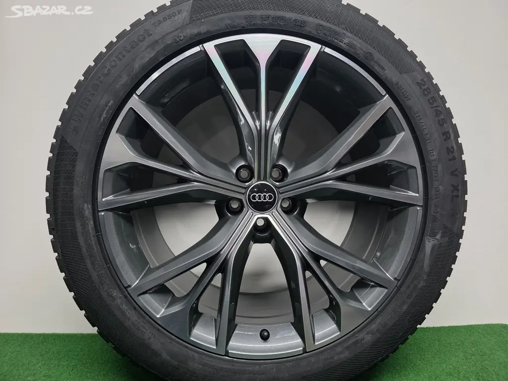 Audi Q8 SQ8 Alu kola 21 Nové Zimní Originál 4M8601025S