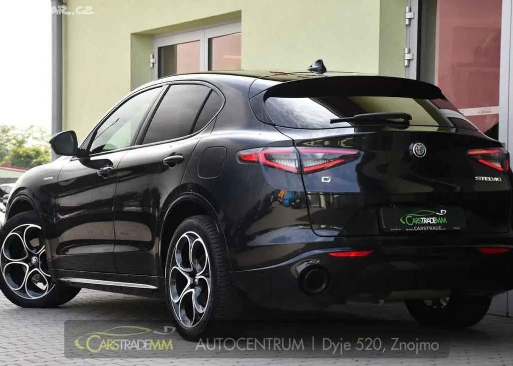 Alfa Romeo Stelvio 2.2 Diesel 16V Veloce TAŽNÉ - fotka 3