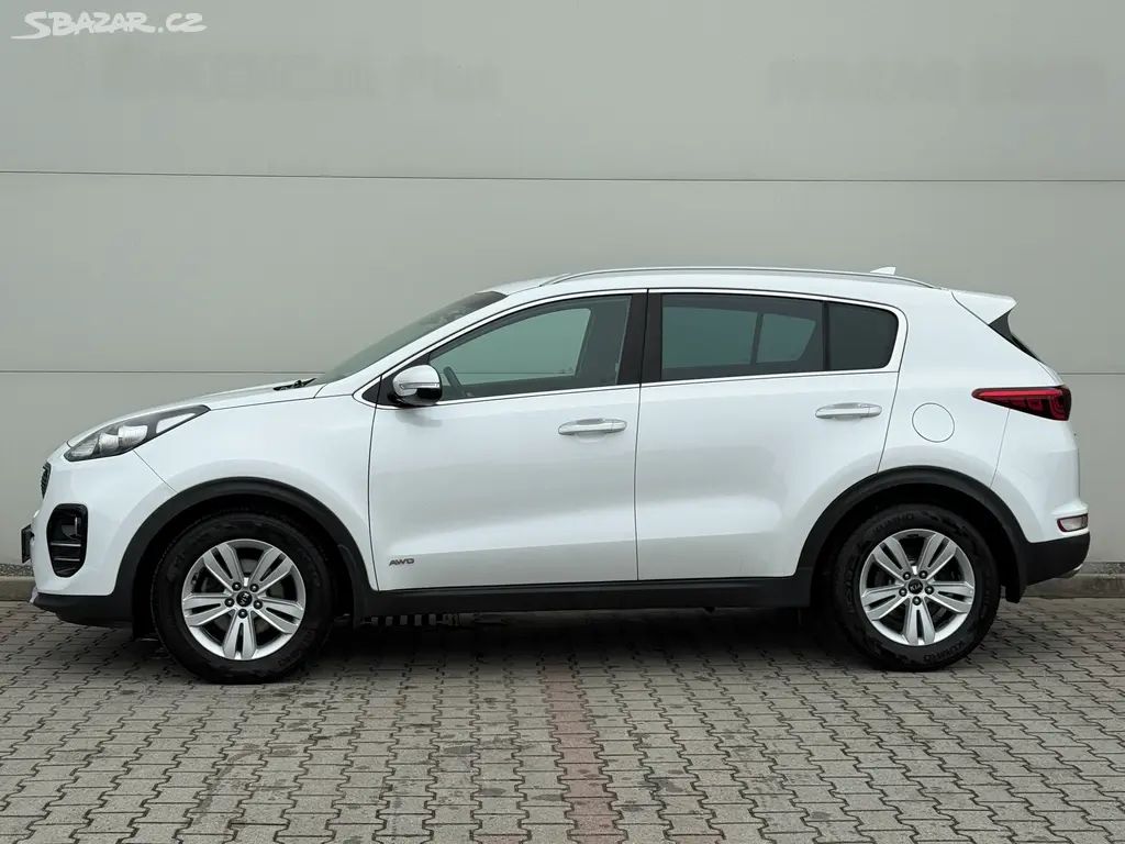 Kia Sportage, 1.6i 130 kW 4x4 automat - fotka 3