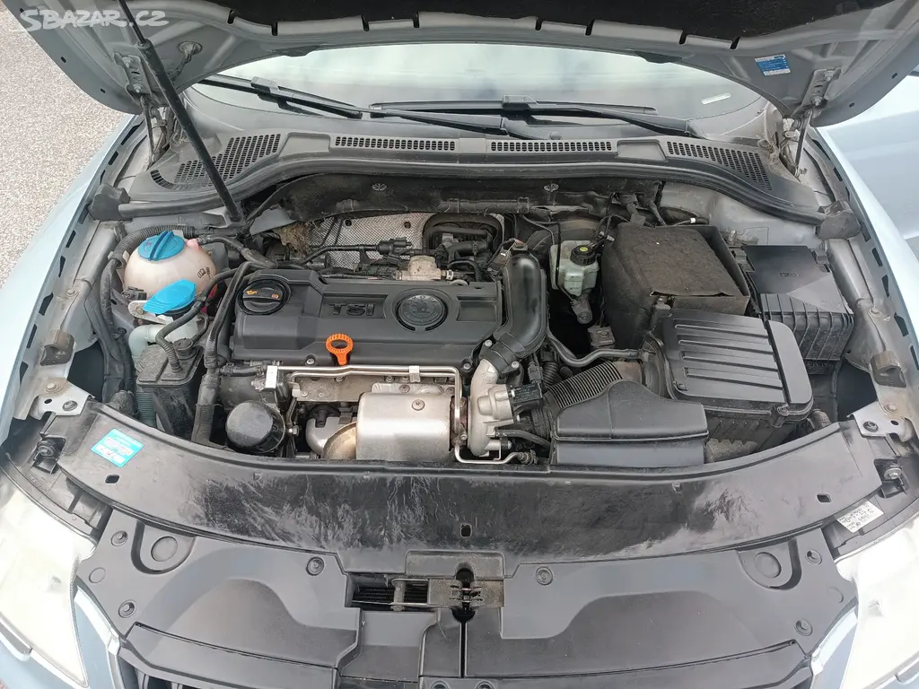 Škoda Superb combi 1.4 92kw benzin - fotka 2