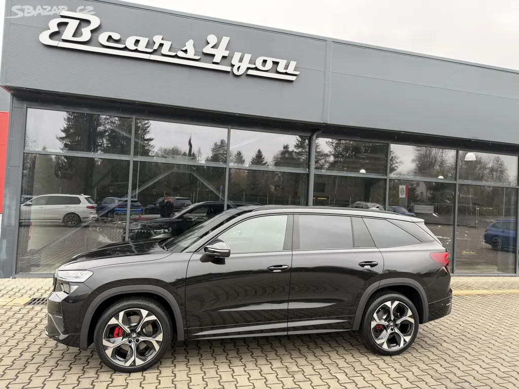 Škoda Kodiaq, RS 2.0TSI 195kW 4X4 DCC NT HUD - fotka 4