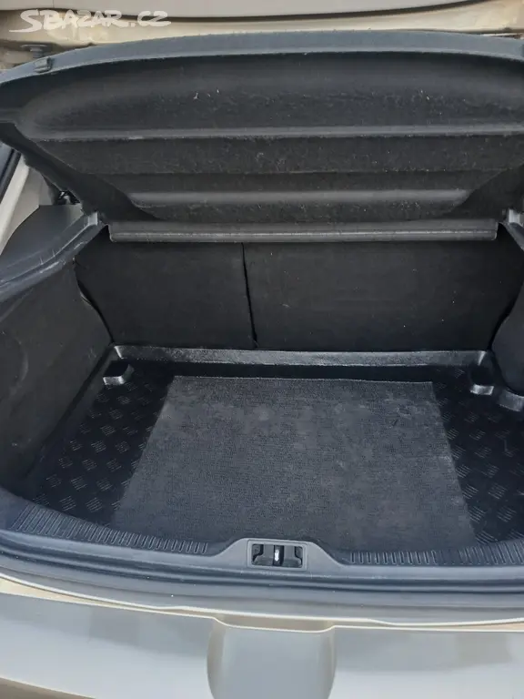 Renault megane 3 - fotka 6