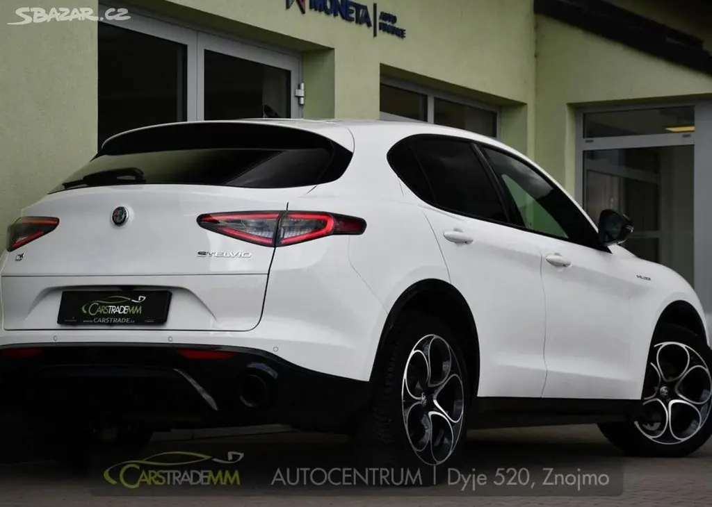 Alfa Romeo Stelvio 2.2 JTDm 154kW Veloce 154 kw1 - fotka 4