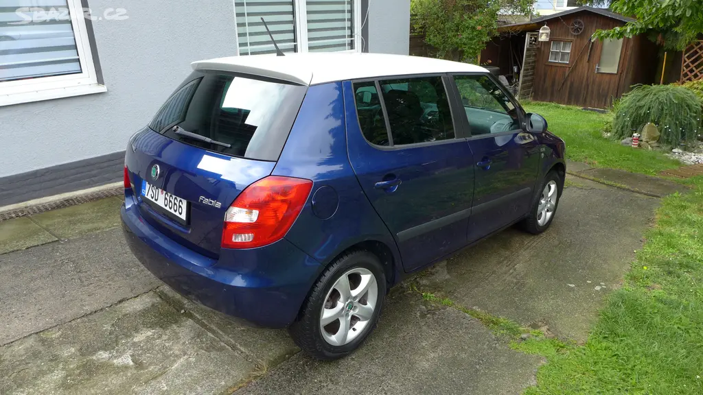 Škoda Fabia 2, 1.2Tsi 63kW,edice Family,rok 2013. - fotka 4