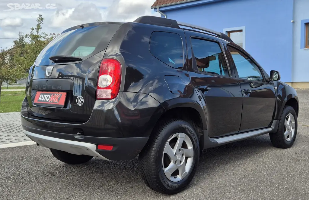 Dacia Duster laureate 1.6 16V 77KW 2 majitel - fotka 4