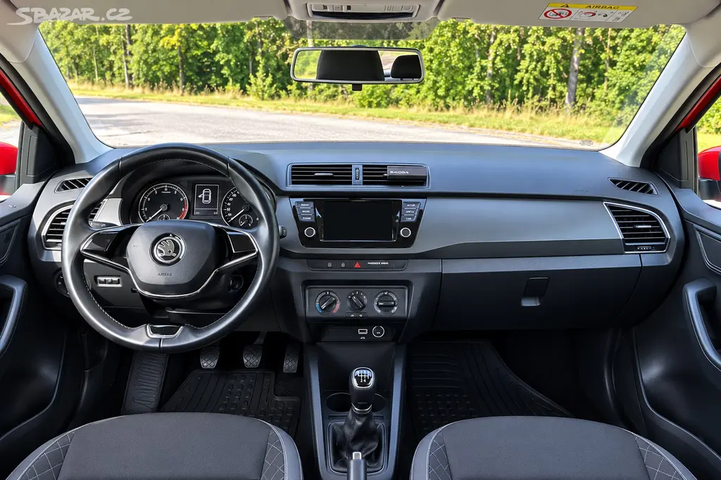 Škoda Fabia, 1.0 TSI 70 kW Ambiente - fotka 3