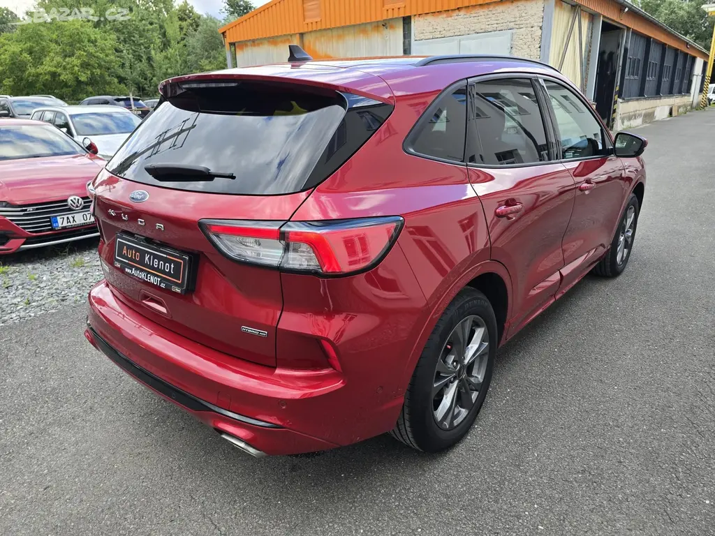 Ford Kuga, 2.5 140kW 4x4 AWD ST-LINE -DPH - fotka 4