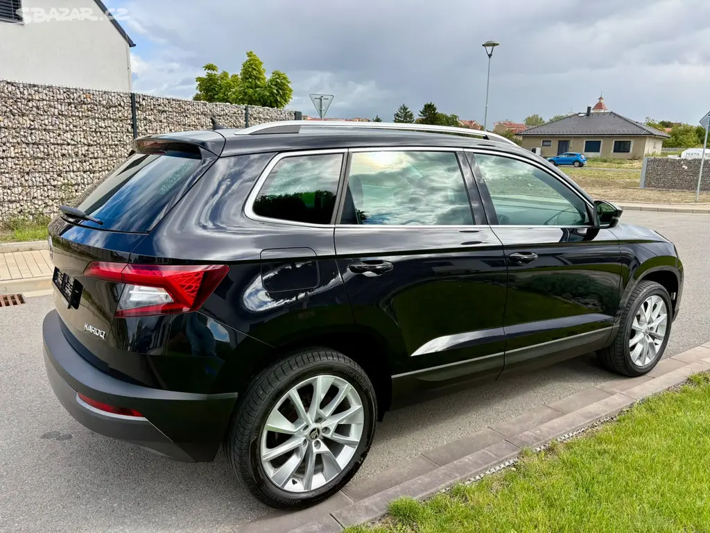 Škoda Karoq 1.5 TSI DSG, vyhř. 4 x sedadla +volant - fotka 3
