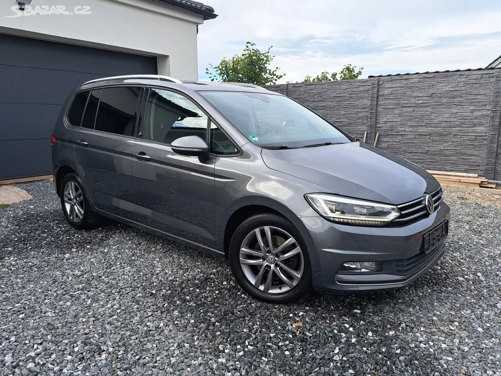 Volkswagen Touran 5T1 - 2.0 tdi, 110 kW SOUND, DPH