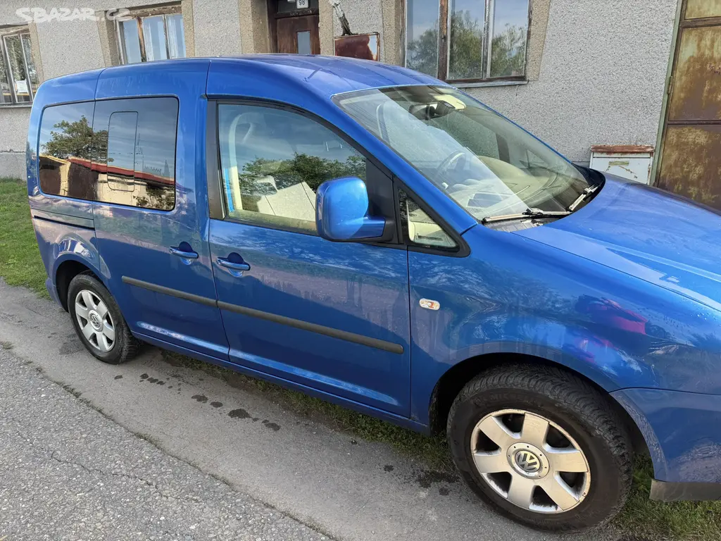 Vw Caddy Life 2.0 CNG 80kw, r.v. 2009 - fotka 3