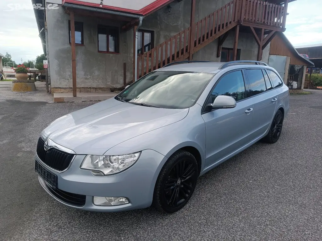 Škoda Superb combi 1.4 92kw benzin