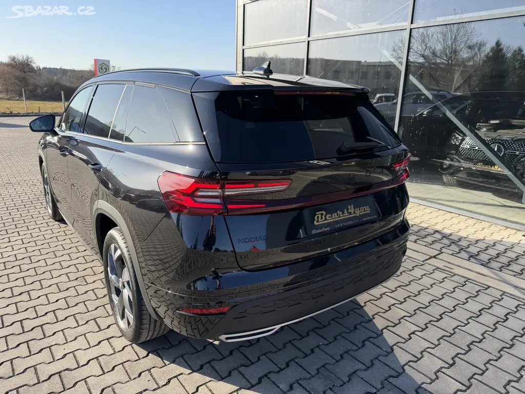 Škoda Kodiaq, 2.0TDI 110kW SPORTLINE HUD R19 - fotka 6