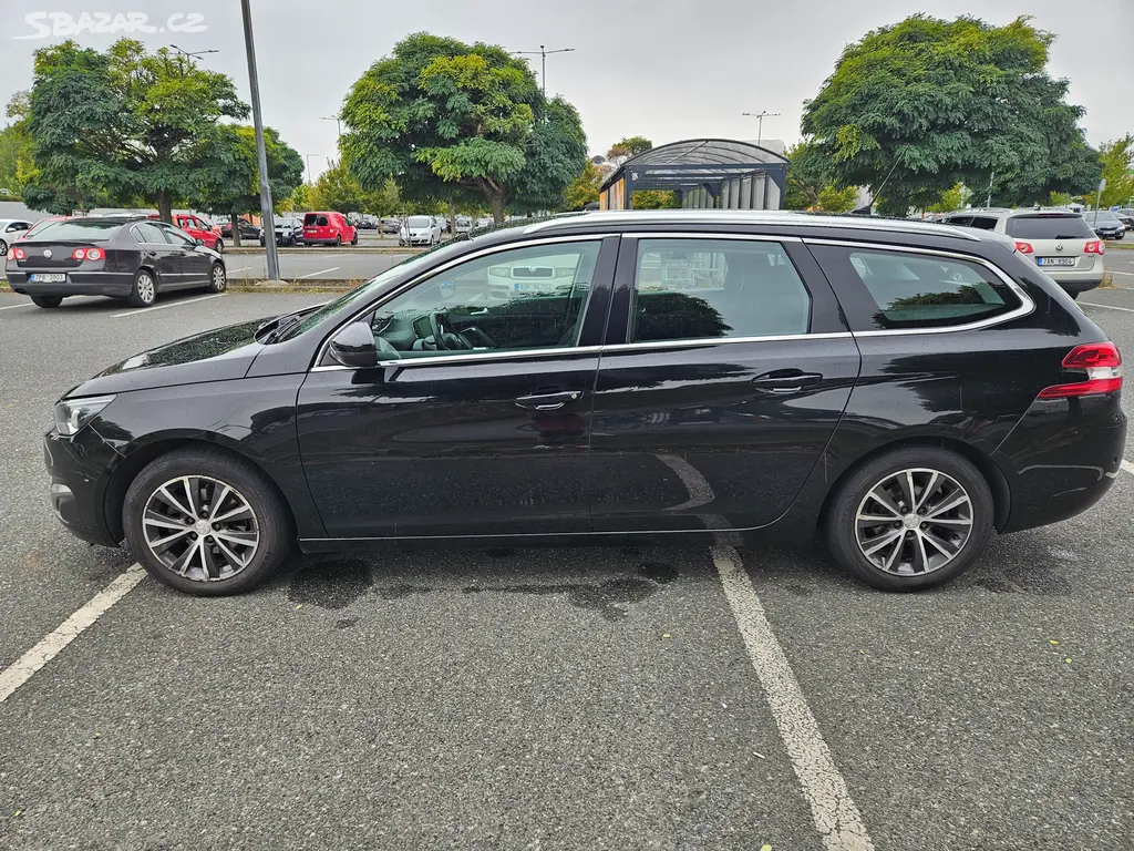 Peugeot 308 SW 1,6 HDI 88kW ALLURE - fotka 2