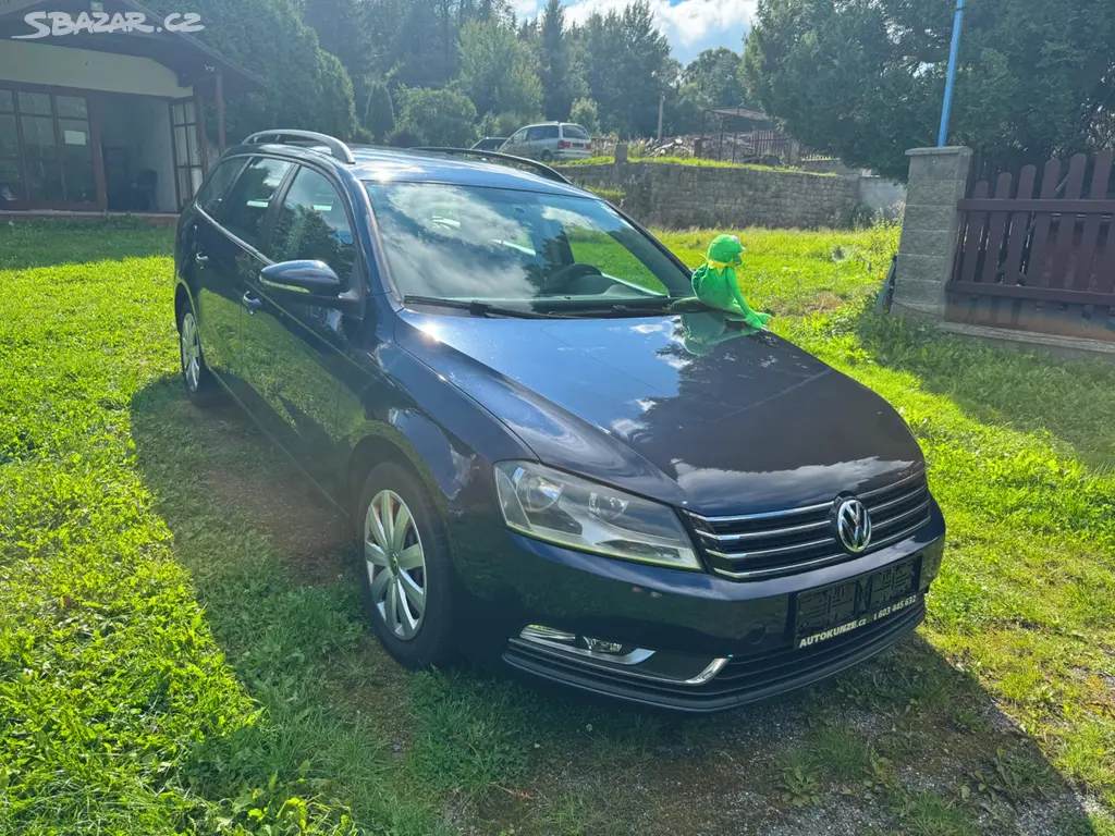 VW Passat Variant 1.4 TSi 90 kw 2011 nová STK TOP - fotka 3