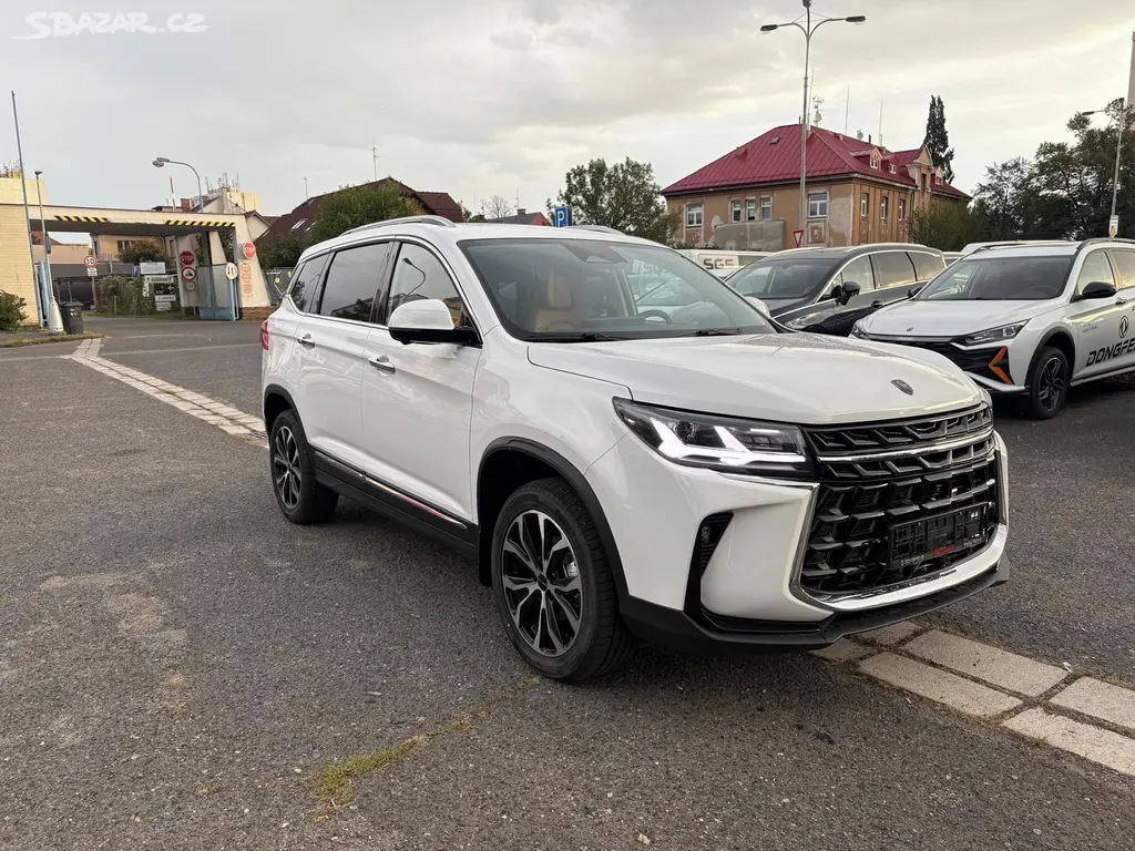 Dongfeng T5, 1.5T 125kw 7DTC Exclusive - fotka 2