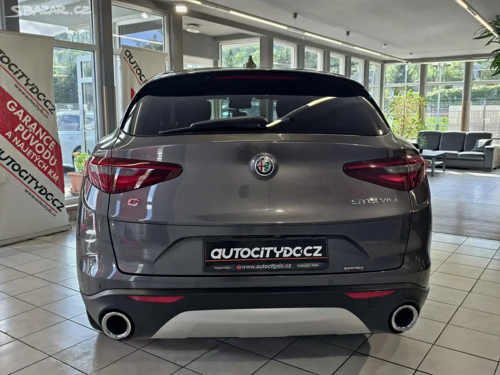 Alfa Romeo Stelvio, 2.0 T 206kW Q4 FIRST EDITION - fotka 6