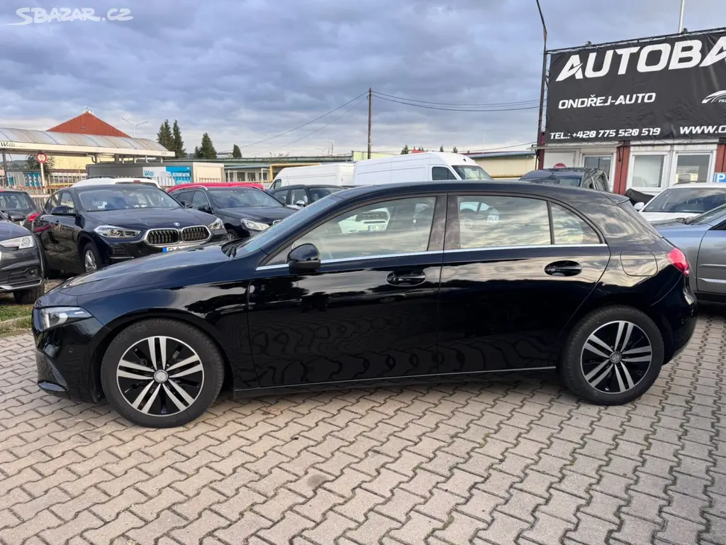 Mercedes-Benz Třídy A, 180D 1,5 85 KW AUTOMAT SPORTB. - fotka 2