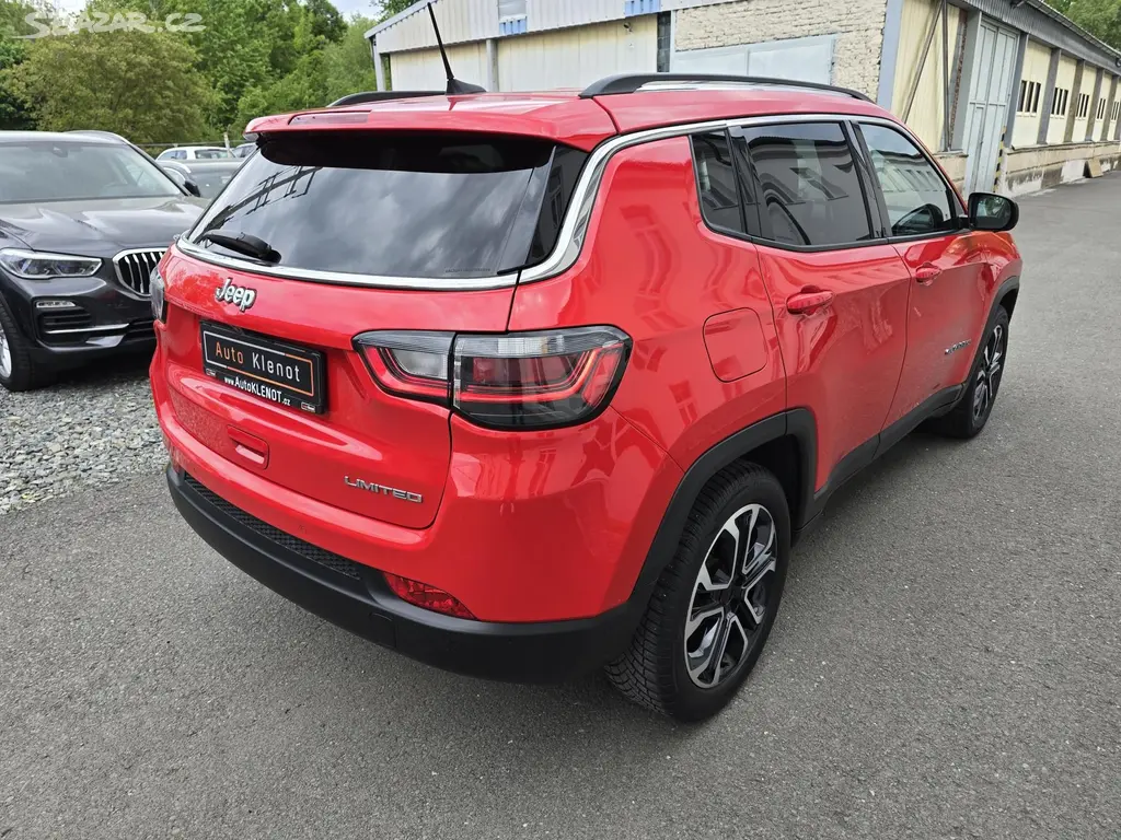 Jeep Compass, 110kW LIMITED KAMERA+NAVI - fotka 4