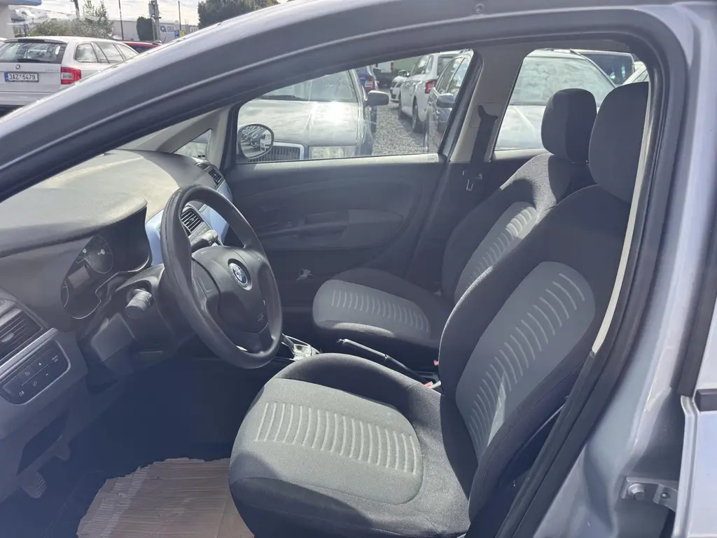 Fiat Grande Punto 1.3 JTD, 55 kW, tažné, TK 9/2028 - fotka 5