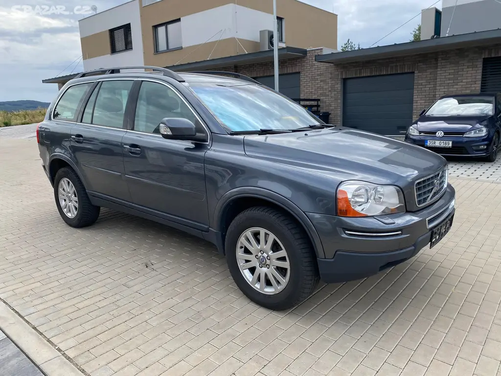 Volvo XC90 2.4D, 136 kW, r. 2008, tažné, nová STK - fotka 5