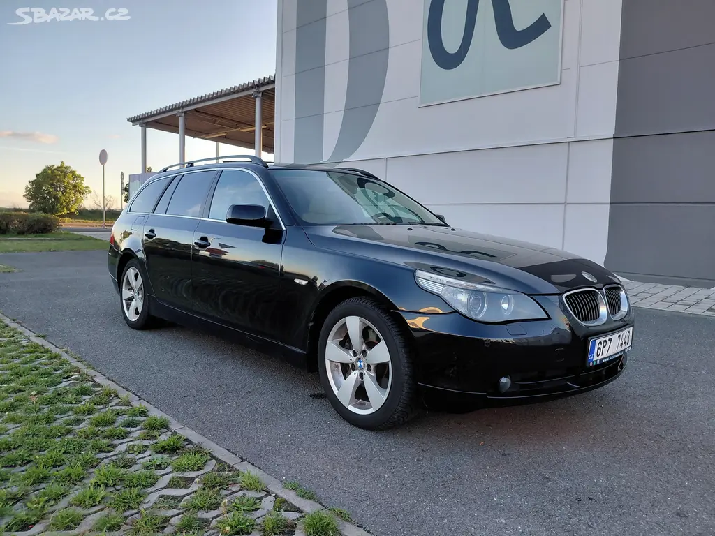 BMW Řada 5, 530XI 190KW 4x4 2.MAJ,KÚŽE