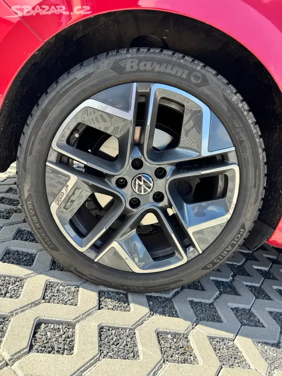 Volkswagen Passat Variant B9 2.0 TDI (110 kW) - fotka 4