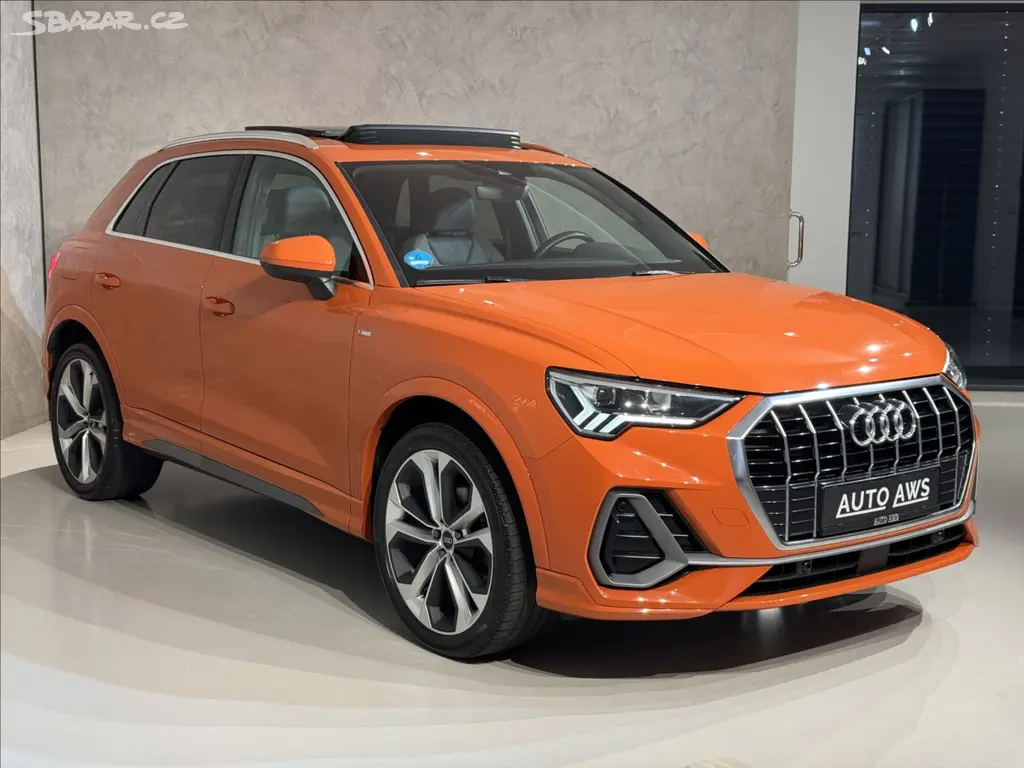 Audi Q3, 2,0 TDi S-Line Záruka Audi LE - fotka 3