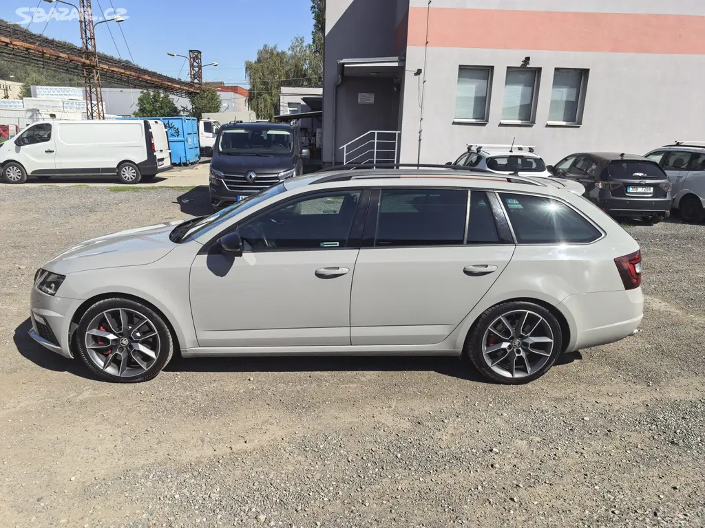 Škoda Octavia RS 2.0, LPG - fotka 4