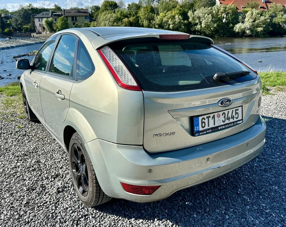 Ford Focus - fotka 4