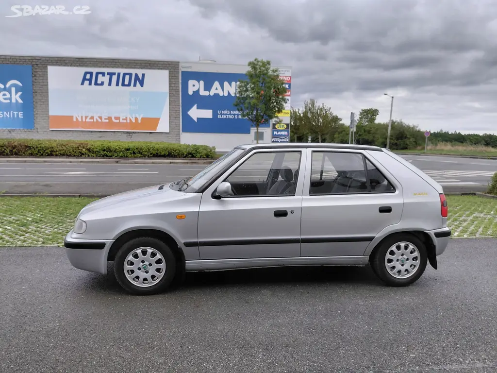 Škoda Felicia, 1.3i 1MAJ,GARÁŽOVANÁ,ZACHOVALÁ - fotka 4