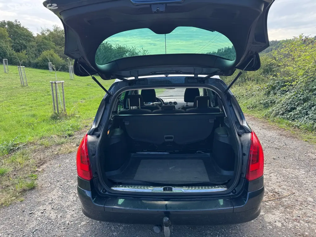 Peugeot 308 SW - fotka 3
