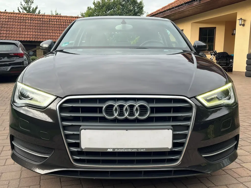 Audi A3 1.2 TFSI 77kW Xenon MMI - fotka 2