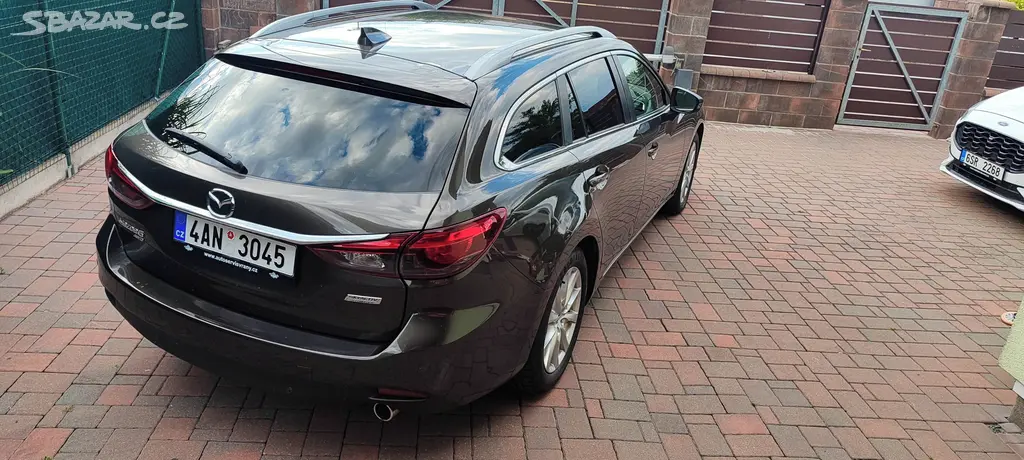 Mazda 6 Wagon 2.2D SKYACTIV AWD pouze 66 tis.km ČR - fotka 5