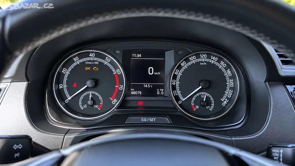 Škoda Fabia, 1.0 TSI 70 kW Ambiente - fotka 6