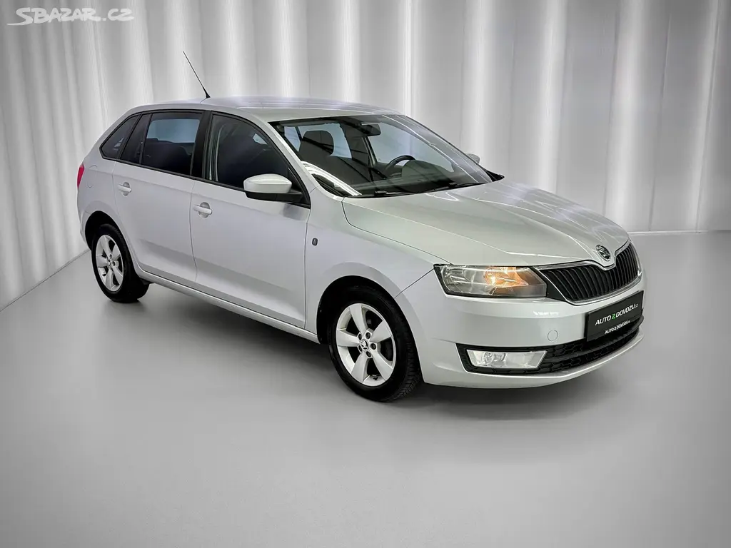 Škoda Rapid, 1.2 TSI SPACEBACK AMBITION FRE - fotka 3