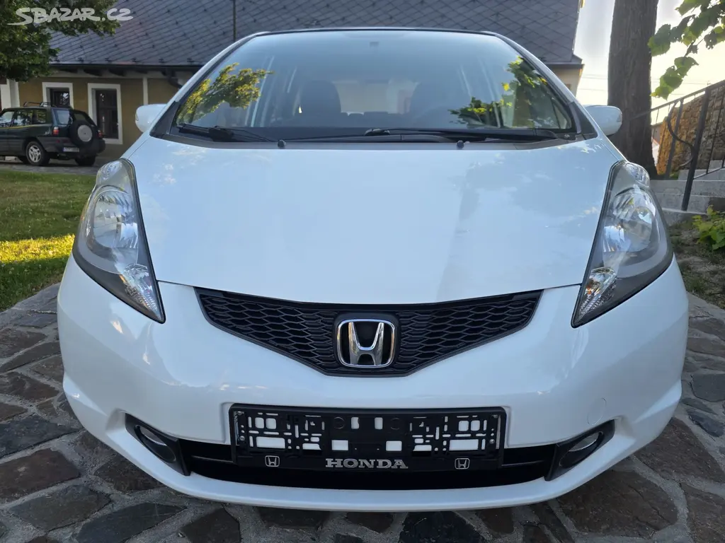 Honda Jazz 1.4Ben.73kw r.v.2010 - fotka 3