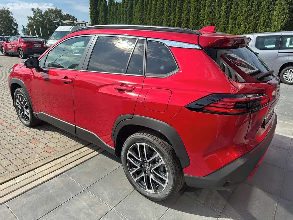 Toyota Corolla Cross, 1.8HEV 140PS Style - fotka 5