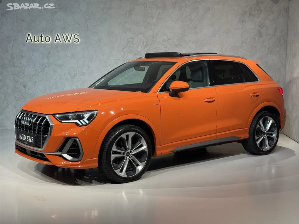 Audi Q3, 2,0 TDi S-Line Záruka Audi LE
