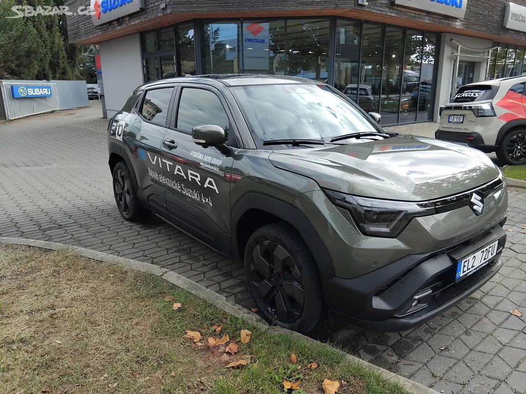 Suzuki e VITARA, 61 kWh Elegance 4x4 - fotka 2