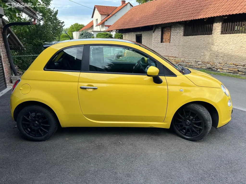 2011 Fiat 500 0.9 twinair 63kw - fotka 4