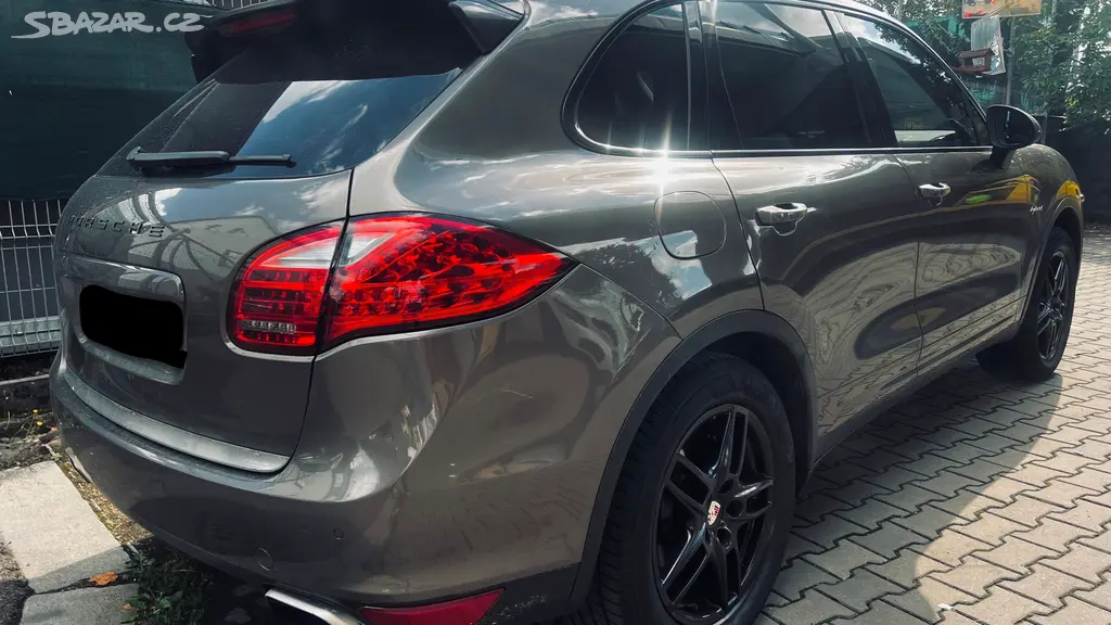 Porsche Cayenne S Hybrid 3,0i 245KW 2012 CZ - fotka 5