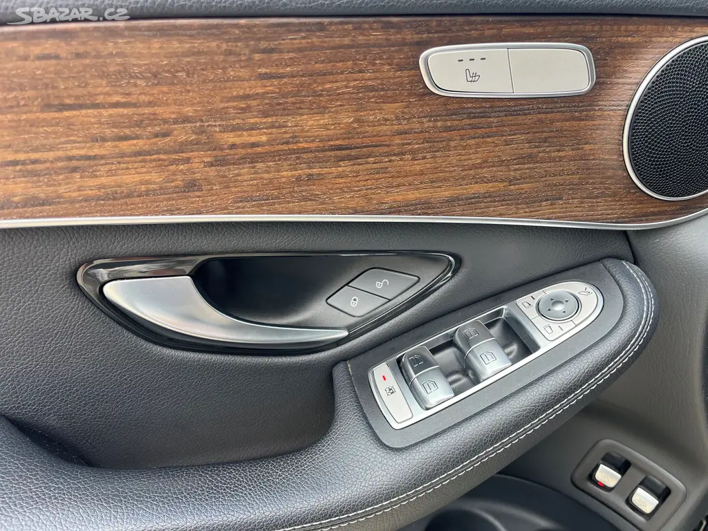 MB GLC 220d 4M Exclusive 143 kW MBeam,tažné 360° - fotka 5