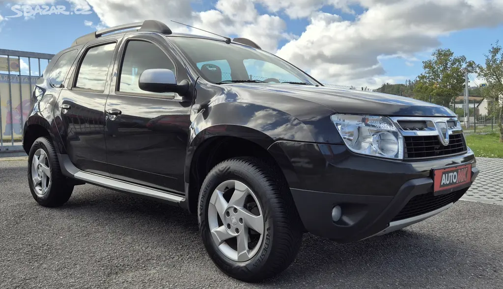 Dacia Duster laureate 1.6 16V 77KW 2 majitel - fotka 3