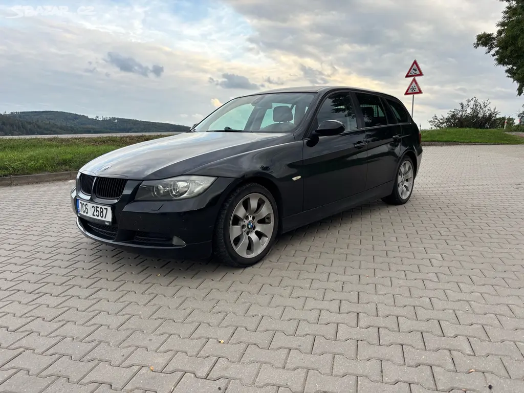 Bmw E91 320D 120Kw - fotka 3